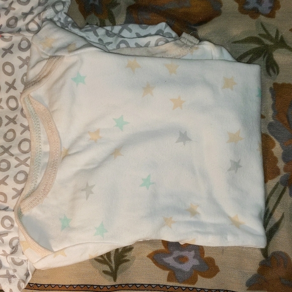 Baby Onesies Sizes 3-6Months - Picture 4 of 10